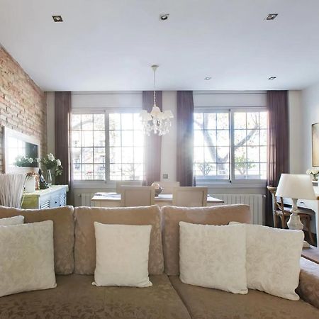 Sant Antoni Lovely Apartment Barcelona Luaran gambar