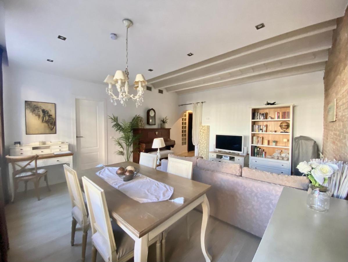 Sant Antoni Lovely Apartment Barcelona Luaran gambar