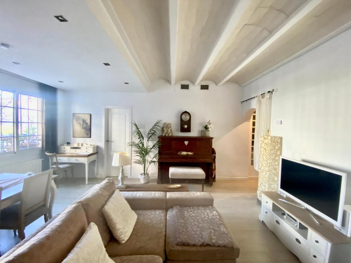Sant Antoni Lovely Apartment Barcelona Luaran gambar