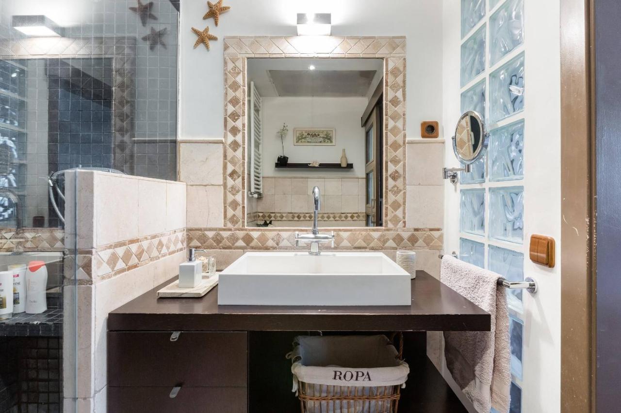 Sant Antoni Lovely Apartment Barcelona Luaran gambar